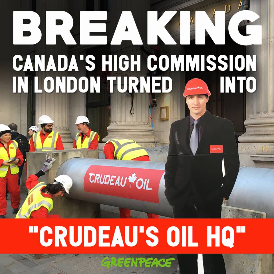 GreenpeaceNZ's tweet image. Greenpeace UK activists have placed a massive mock pipeline spill on the front steps of the Canadian High Commission in London, rebranding it “Crudeau Oil HQ”. SEND @JustinTrudeau A TWEET: bit.ly/2Ha9vv5 

#endoil #StopKM #stoppipelines