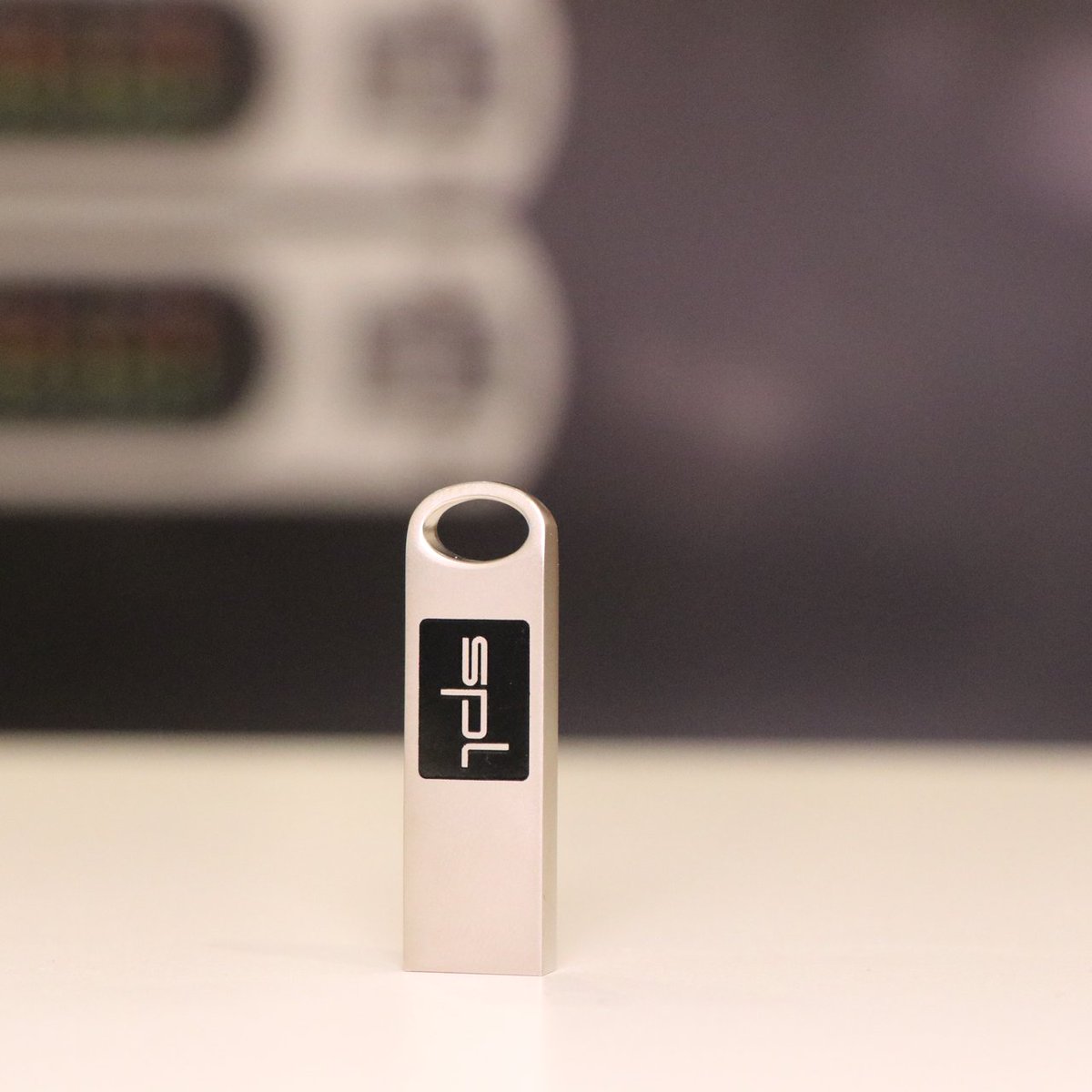 spltweets's tweet image. New website, new domain 👉 spl.audio
On this occasion we will give away some 16GB SPL USB sticks!
Retweet this tweet and you're automatically participating!
The winner will be anounced on Monday, April 23rd.