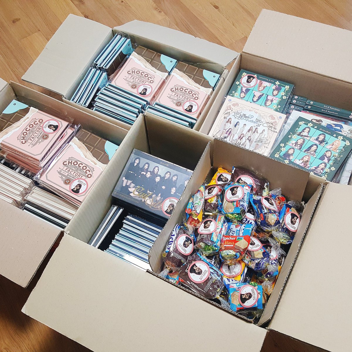 nd0828's tweet photo. 드디어 보냈어 끝났다아아아 https://t.co/U8iYfTYhLQ
