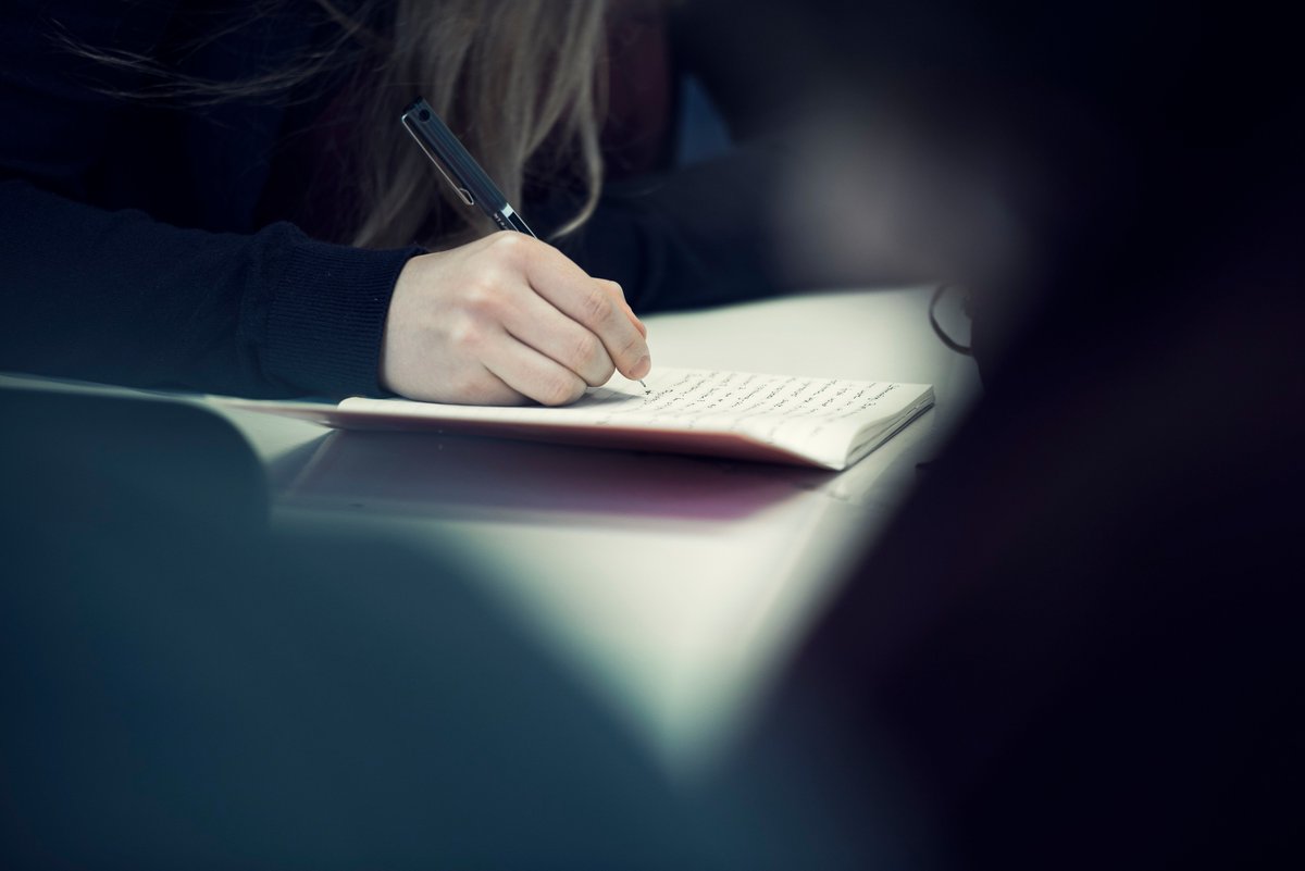 Søk Påbyggingskurs i skapande skriving med Pedro Carmona-Alvarez og Gunnar Wærness 2018/19 no! Les meir om korleis du søker her: skrivekunst.no