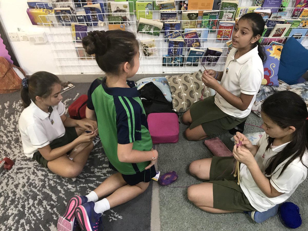 GCSPYPG5's tweet image. Knitting frenzy in Gr5 for #GCS2018PYPExhibition Even our leaders are hooked! @Jane_Gaughan @MrJamiePlunkett @JillShadboltGCS @rags2richesuae @GCSchoolDubai #behappybegcs