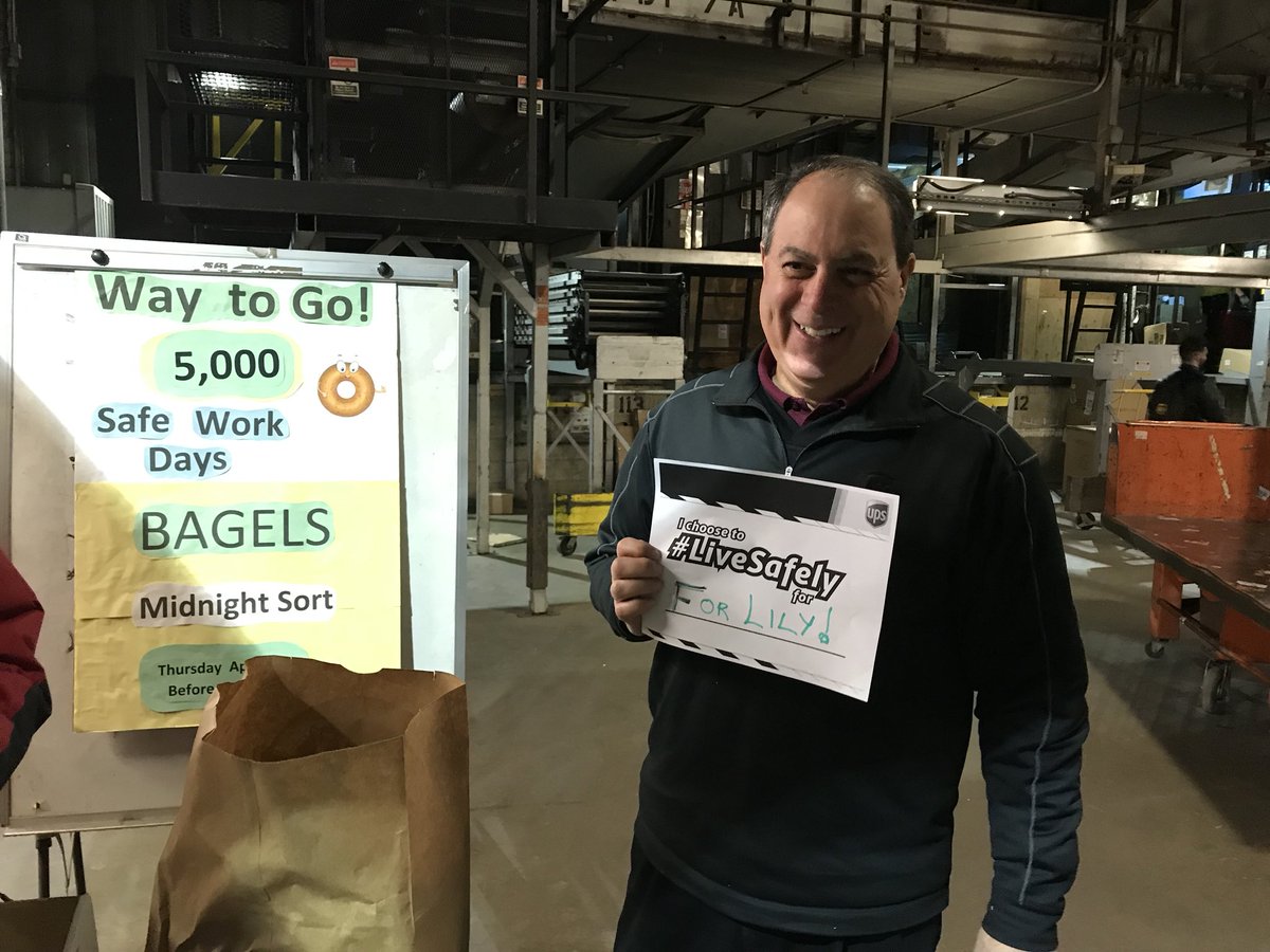 Lawnside Night Hub tweet media