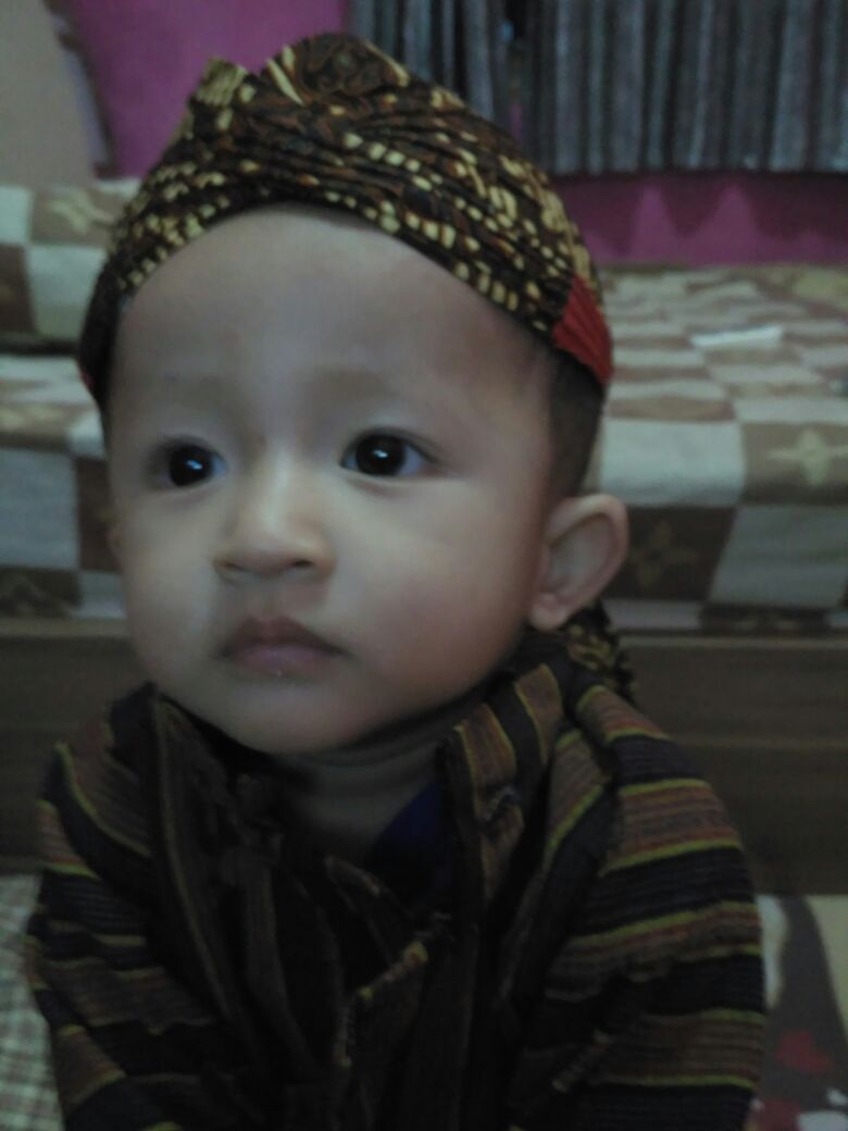 ZahirOnta's tweet photo. Omar cah #jogja 
#omaralzahir https://t.co/bFUdYjskzz