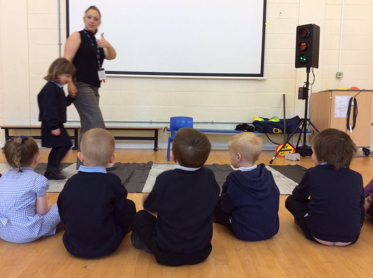 MVP__Foundation's tweet photo. We are learning about road safety today. Stop, look, listen, think! Practise with your child. https://t.co/5HEVJ2VpEc