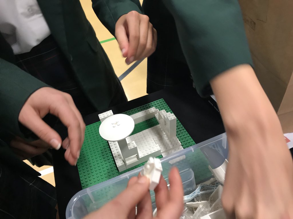 CareersGuernsey's tweet photo. Got an eye for building design? Come and have a go at designing a building in 60 seconds at the Royal Institution of Chartered Surveyors stand at #EYCareersSkillsShow https://t.co/HBkBrQLyIo