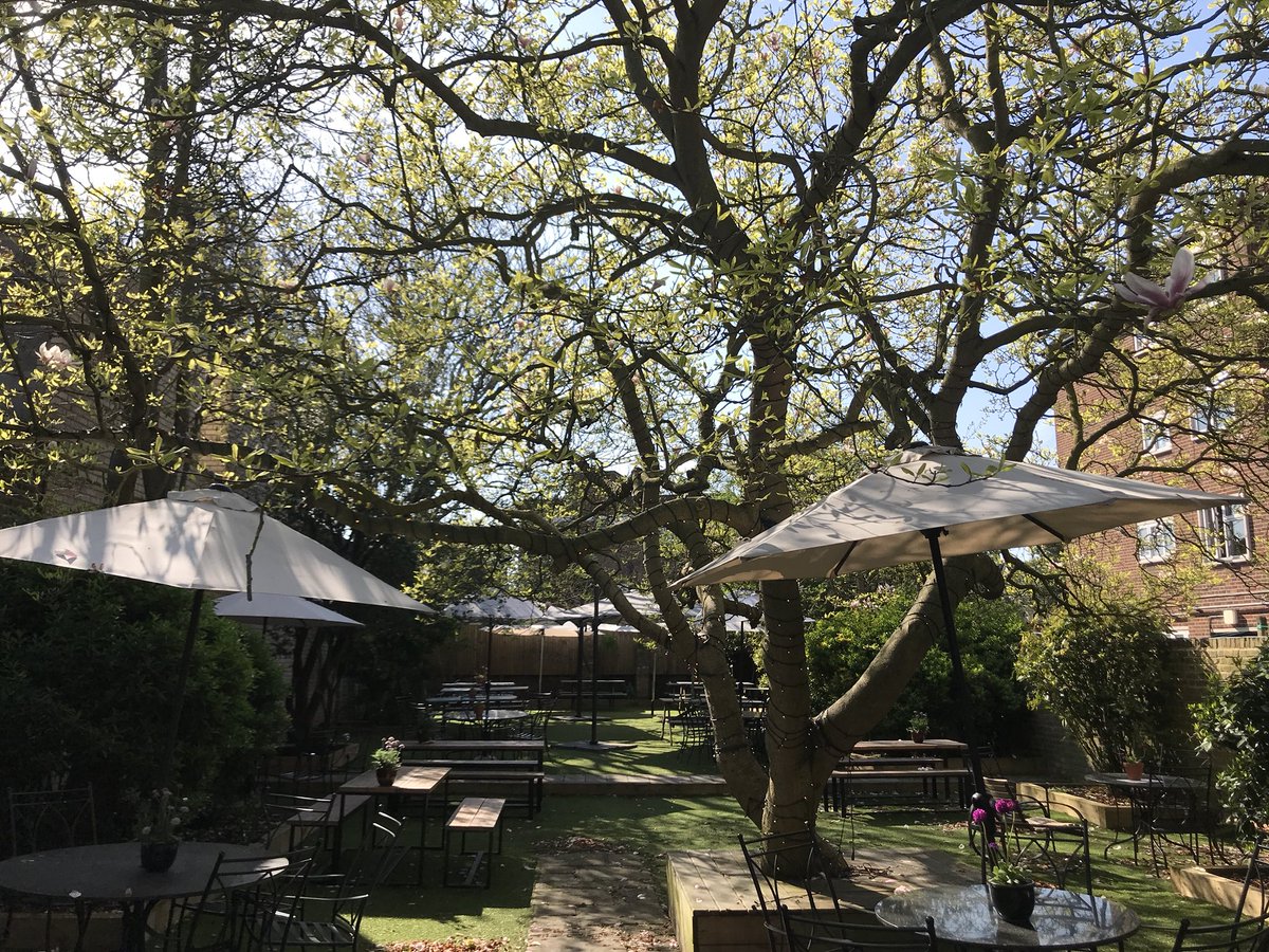 Coach Horses Sw13 On Twitter Coffee In The Cool Shade This