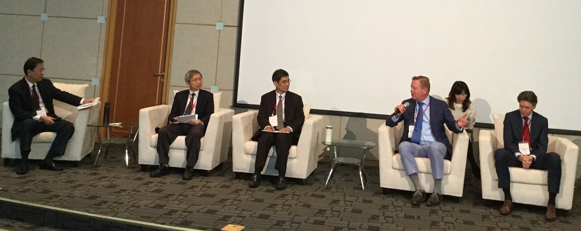 RVO_Duurzaam's tweet photo. Gisteren gaf Ruud de Bruijne namens RVO een presentatie over #windenergie op zee tijdens de Taiwan-Netherlands #RenewableEnergy Conference. #NL succes is voorbeeld voor Taiwanese plannen voor vergelijkbare beleidsontwikkeling! https://t.co/SfhXqhfWhU #WindandWaterWorks @ruud3000 https://t.co/B0TDZ5ilMk