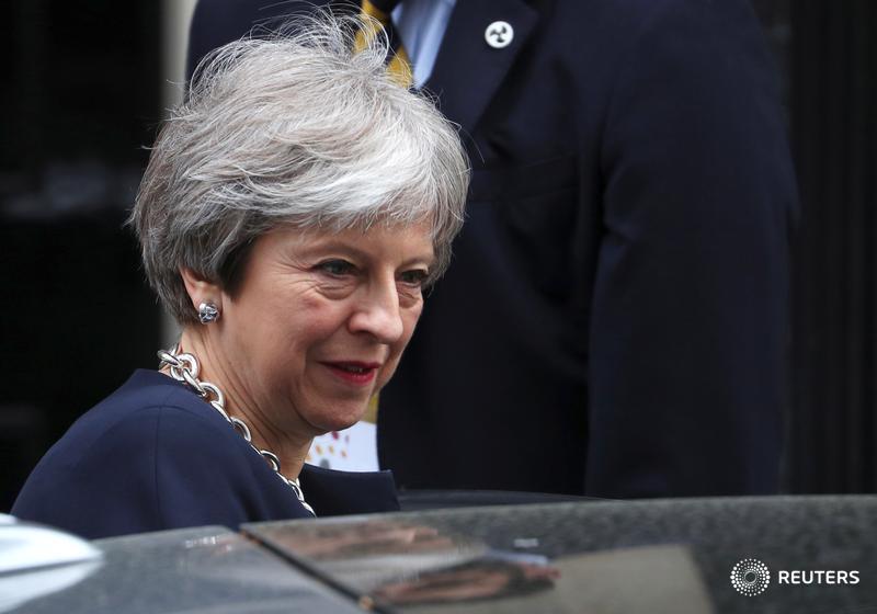 Reuters's tweet photo. Theresa May expected to face Brexit challenge by upper house of parliament over customs union vote https://t.co/HWAdIeJtSI via @Piperliza @WJames_Reuters https://t.co/usSUkqGRGU