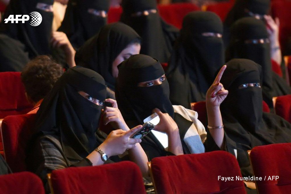 AFP's tweet photo. Blockbuster action flick "Black Panther" will play at a cinema test screening in Saudi Arabia, the first in a series of trial runs before movie theatres open to the wider public next month https://t.co/gHSefEV0yW https://t.co/6qWlJ5jqRP