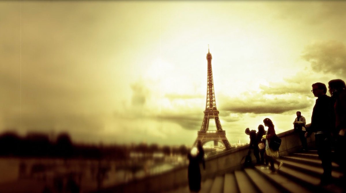 UndergroundVib5's tweet image. buff.ly/2G6GqNp The Underground Sound of Paris. A journey through the european capital cities of music by @djsounds

#underground #paris #djsound