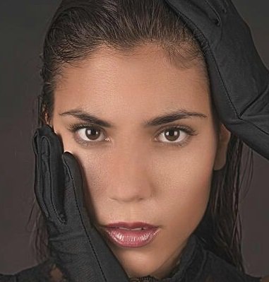 sojoteatro's tweet photo. HOY
CRETINOS
#teatro #extraordinario
RESERVAS: https://t.co/ugw3HBuLfk
Mentira + ego + sexo, son los ingredientes de este montaje teatral lleno de sarcasmo, donde nada es lo que parece.
Ven a descubrir este juego malvado creado por Cupido, ese angelito cruel. https://t.co/1Nms0YLVG8