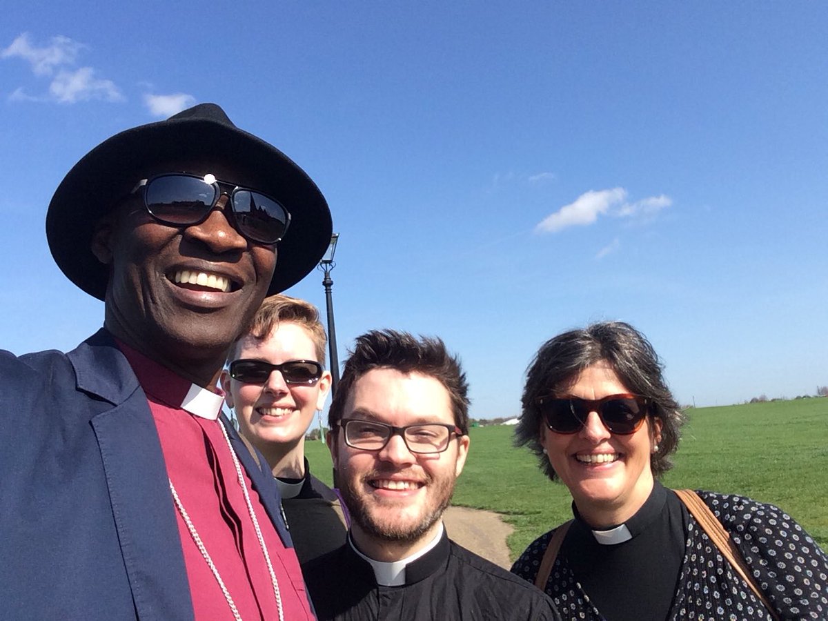 We’re off!  Curates and the Bishop prayer walking - you have been warned. <a href="/BishopWoolwich/">Bishop of Woolwich</a> <a href="/SouthwarkCofE/">Southwark Diocese</a> <a href="/daphnemotivates/">Daphne Clifton</a> <a href="/lewishamparish/">St Mary's Church</a>