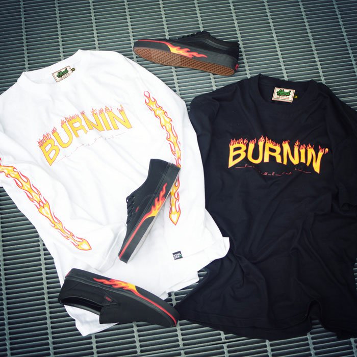 html_tweet's tweet photo. BURNIN🔥🔥🔥
https://t.co/He9AKJhtPC
#VANS #FlameWall #OldSkool #SlipOn #Authentic #Flamepattern https://t.co/Ajho8klNQu