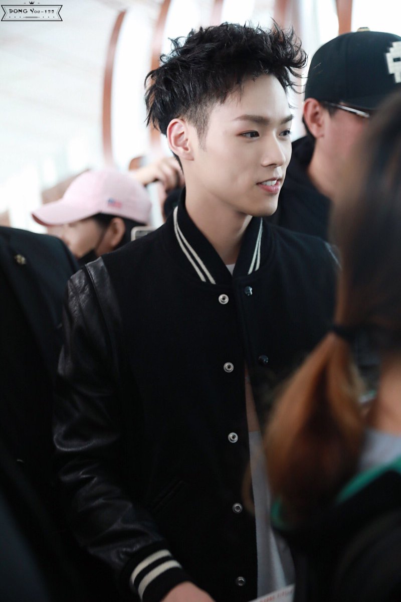 dyl19950122's tweet photo. 180418
😘😘😘
#董又霖 #Jeffery #Jeffrey #IdolProducer #偶像練習生 #偶像练习生 https://t.co/FzCj3za8S0