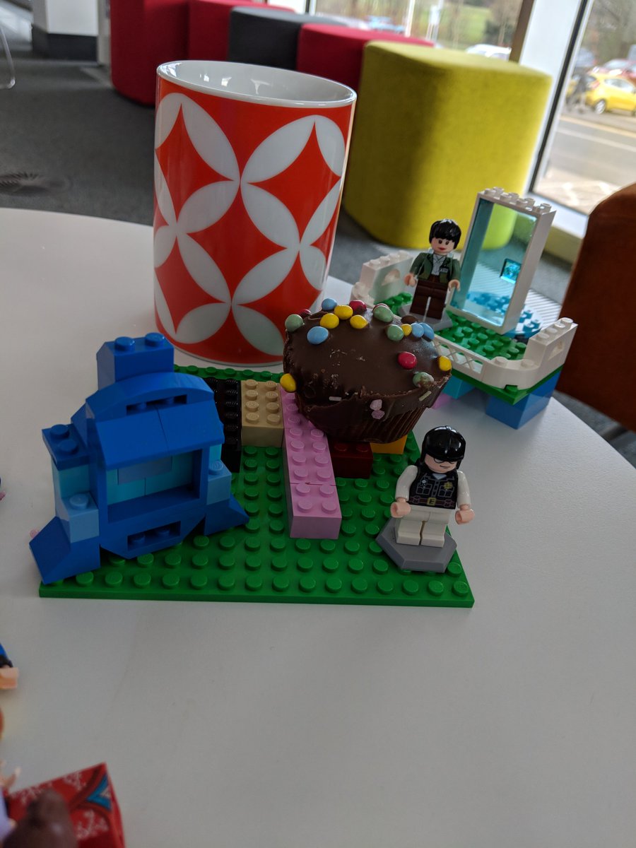 004dot678's tweet photo. #LegointheLibrary at our first Lego cafe in LRC1 😊 https://t.co/yXS72xWzpd