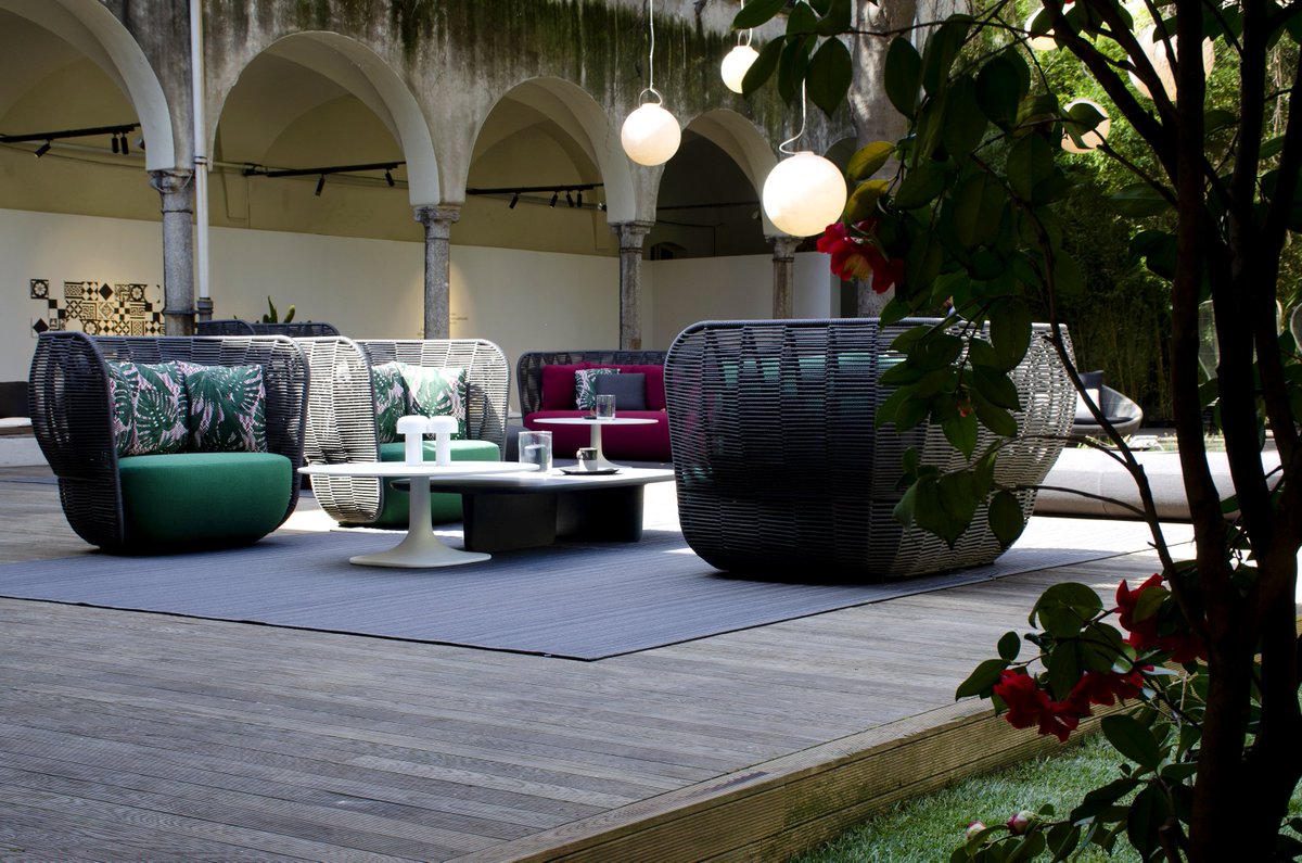 BeB_Italia's tweet photo. Maniacal attention to detail and the perfect integration of all
elements are expressed in @DoshiLevien #design. #bebitalia #walksofdesign #18aprile #mdw18 #SaloneDelMobile https://t.co/2hzwu0k8Nt