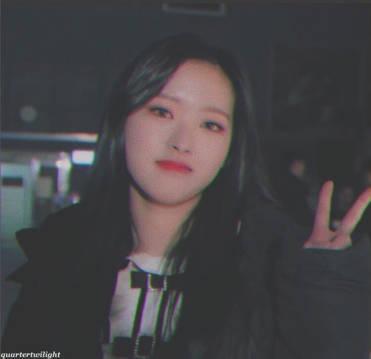 quartertwilight's tweet photo. #올리비아혜 #OLIVIAHYE #LOONA
#손혜주 #SONHYEJOO #이달의소녀 https://t.co/6moZ67KRHh