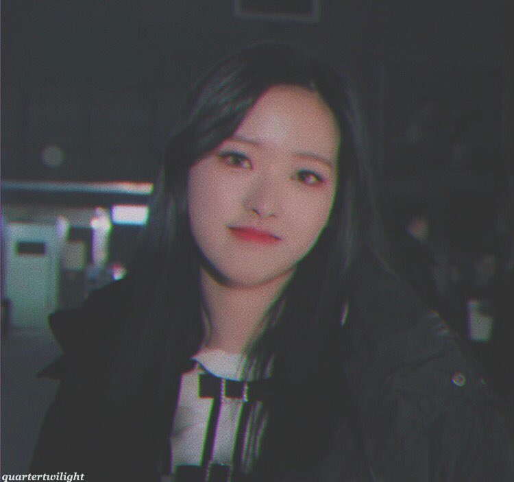 quartertwilight's tweet photo. #올리비아혜 #OLIVIAHYE #LOONA
#손혜주 #SONHYEJOO #이달의소녀 https://t.co/6moZ67KRHh