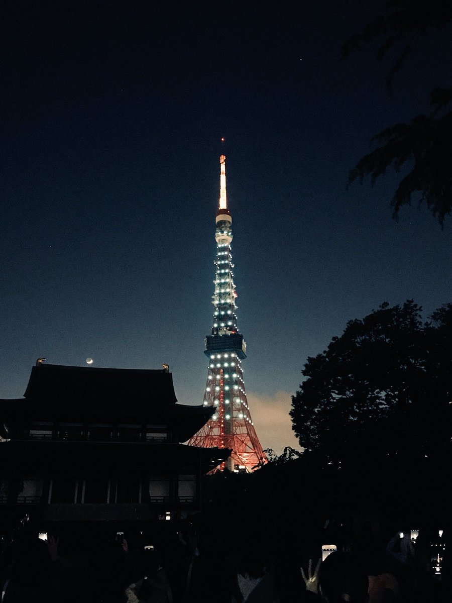 meiyu_05's tweet photo. TOKYO TOWER
18/04/18 19:00

#SHINee #FromNowOn #샤이니 https://t.co/iYWd7S4D7c