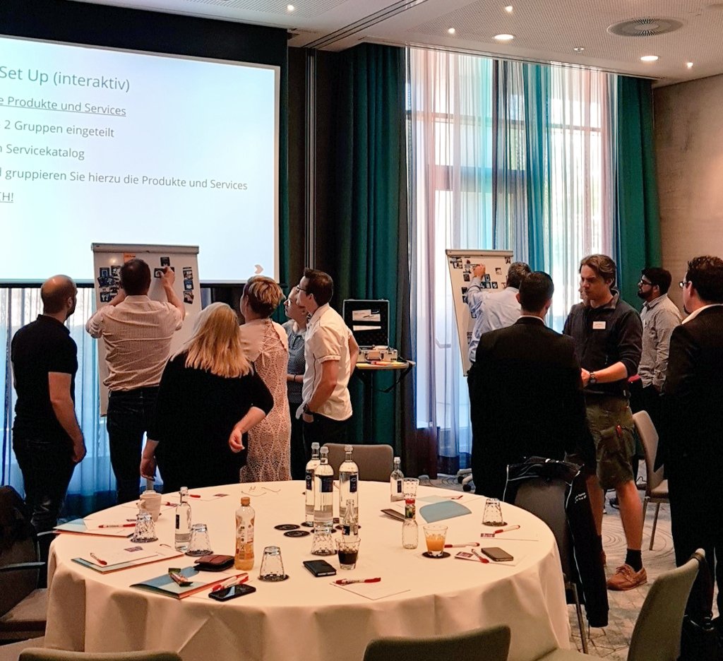 TOPdesk_DE's tweet photo. Es geht wieder los! Heute ist unser erstes #TOPdesk on Tour-Event @HyattPlace in Frankfurt! #Servicekatalog #ITSM https://t.co/w5UFtsMhE4