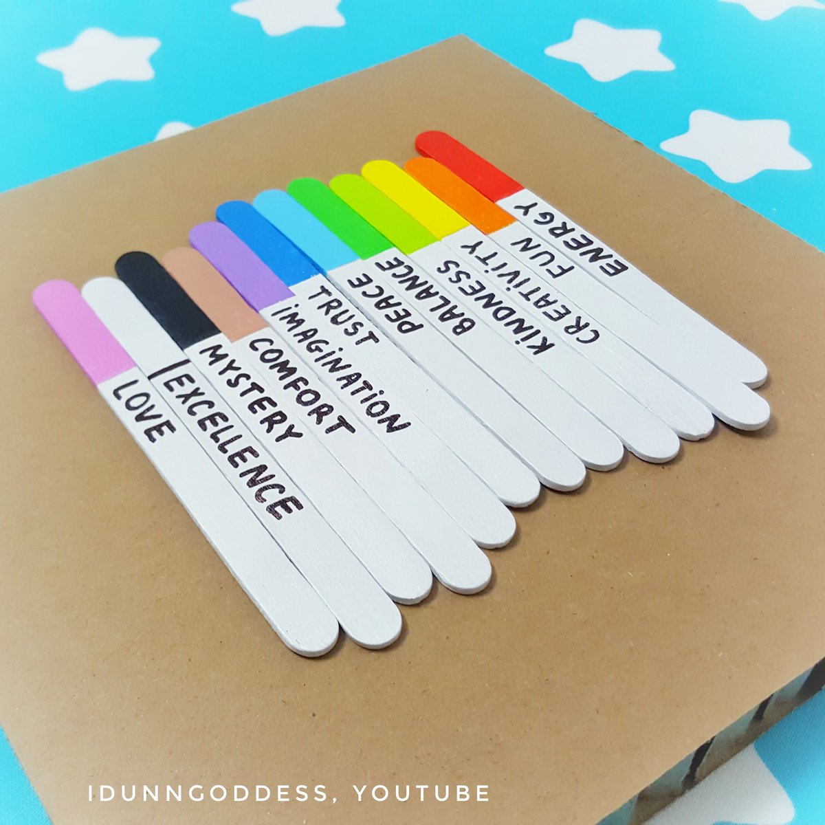 IdunnGoddess's tweet image. Sticks from my DIY stop-depression video. What does your favorite color mean? 😊 Mine are balance and kindness 😀 ✌

#colors #favoritecolor #colormeaning #DIY