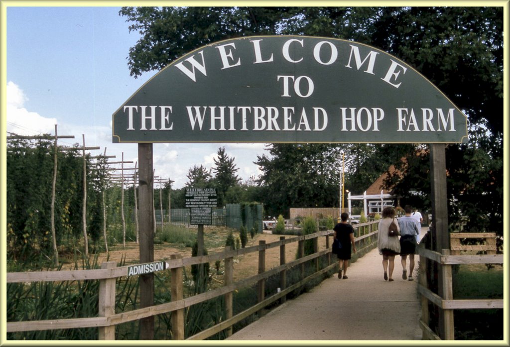 Hopfarm's tweet photo. Today is World Heritage Day. We are proud to be part of Kent's iconic, historic landscape and remain in the fond memories of those who spent their summers in bygone years hop-picking here. #WorldHeritageDay #hopfarm #whitbread #hoppickers @BBCRADIOKENT @bbcsoutheast @VisitKent https://t.co/w66LIRbFcR