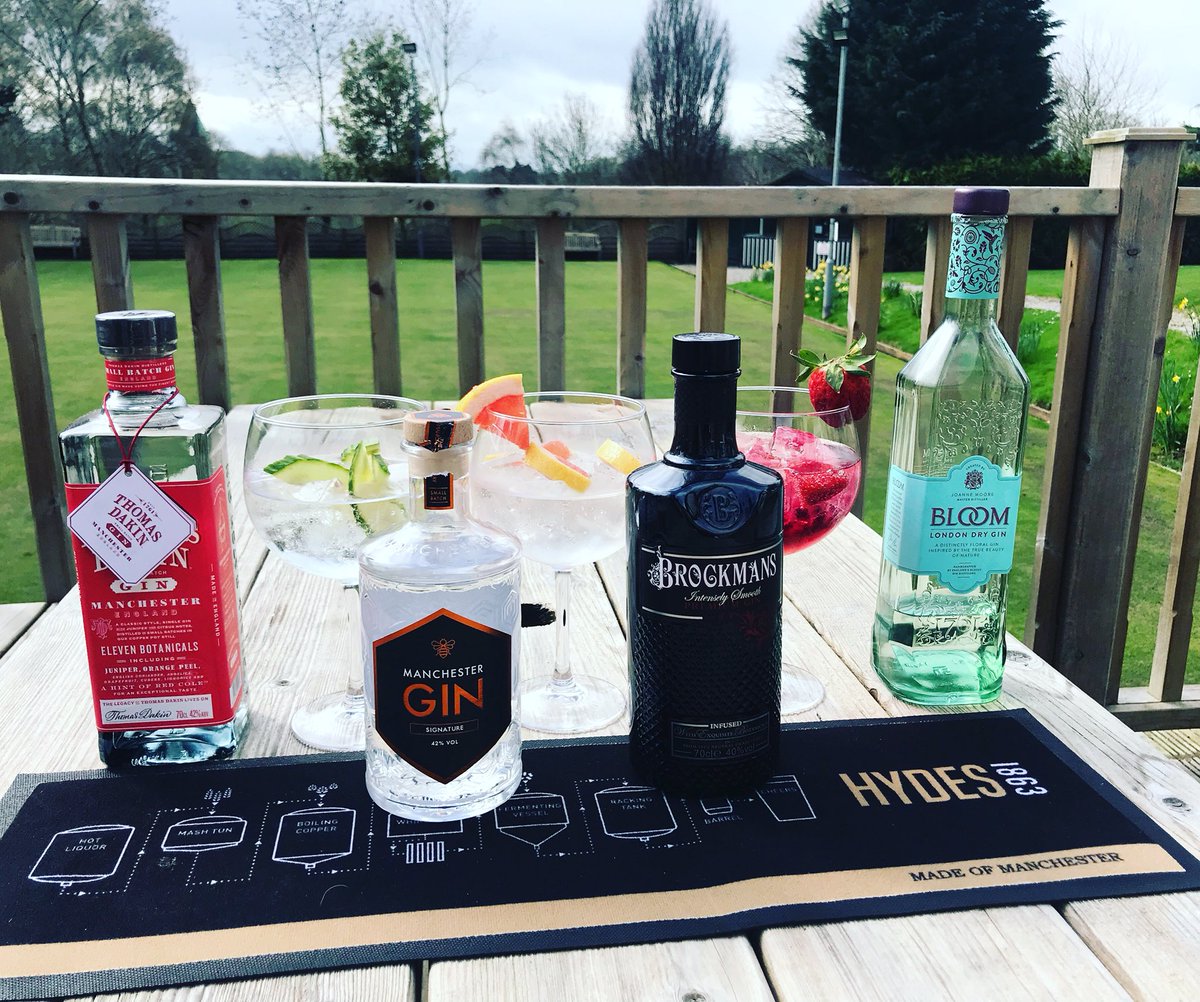 The_Goshawk's tweet photo. What’s your favourite gin?? We have plenty and what more do you need when the suns out than a cold G&T!! #summer #hydesbrewery #brockmans #thomasdakin #manchestergin #bloom #mouldsworth #thegoshawk #gin #humpday #delamere #cheshire https://t.co/hsoYwLZxO4