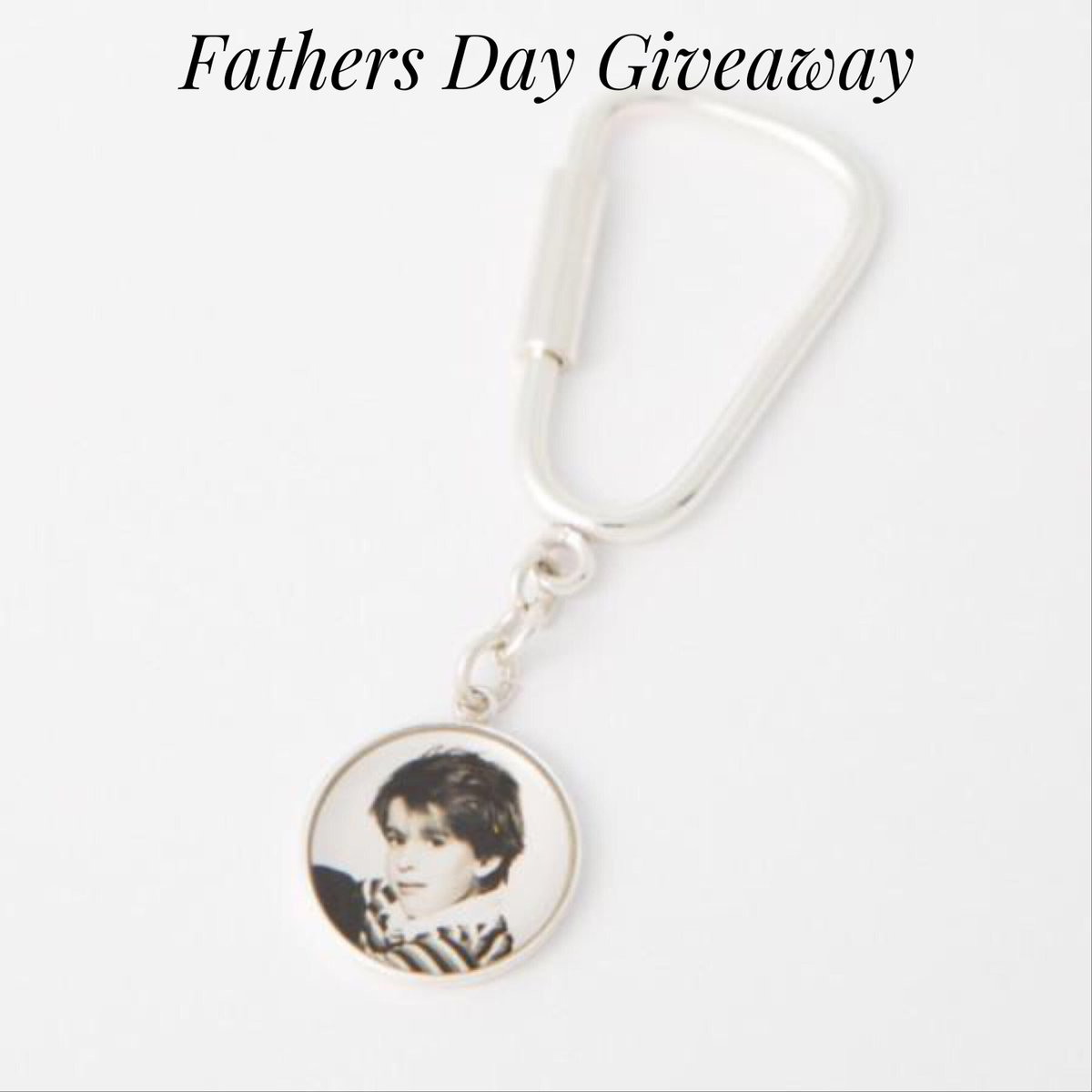 AMLaCassePhoto's tweet photo. Want to win this fab Sterling Silver 35mm Personalised @_photogem Keychain?
Enter my Fathers Day Giveaway here.
 @BBlogRT @QualityBlogRT @FBloggerRT
https://t.co/ftIPyaWRdZ
#competition #giveaway #free #worldwide https://t.co/mZQBCKv63J