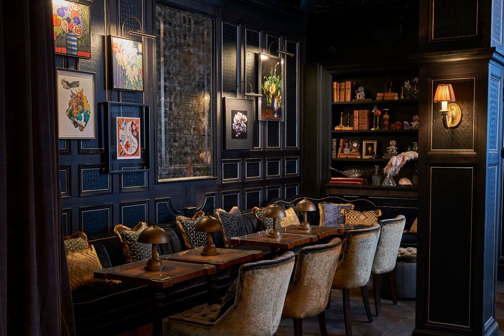 Country and Town House tweet media