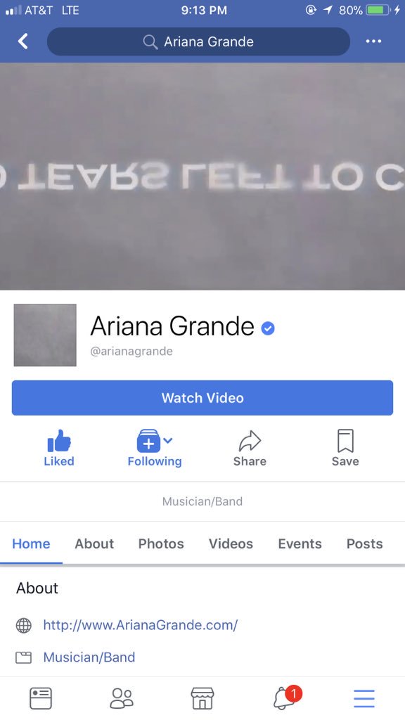 Kingg_Grande's tweet photo. OMG I CANT BREATHE😭😭😭😭😭😭😭💧😭💧💧💧💧 https://t.co/UopTseRXdB