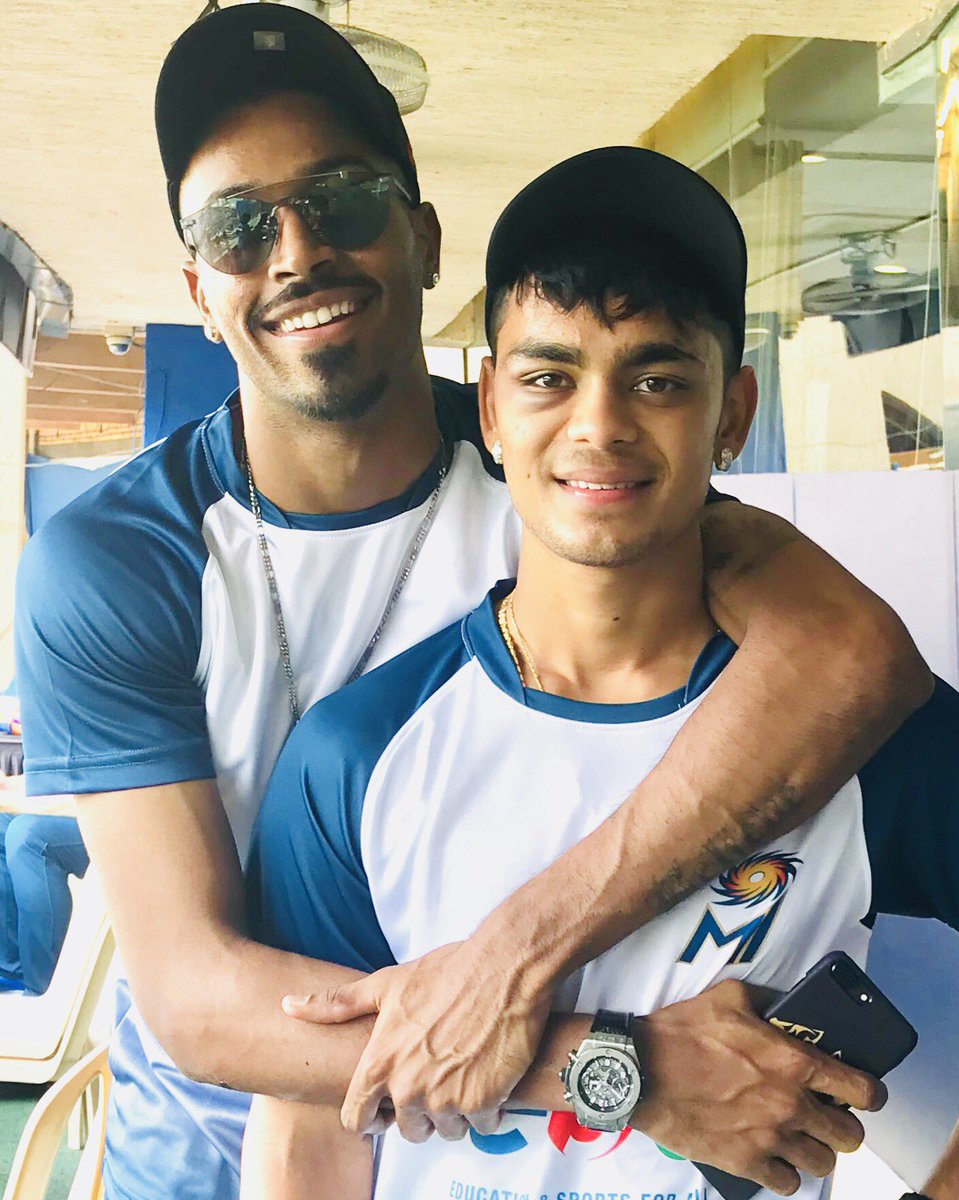 hardikpandya7's tweet image. Mera cutie pie 🤕
Sorry bhai! Stay strong, @ishankishan23.