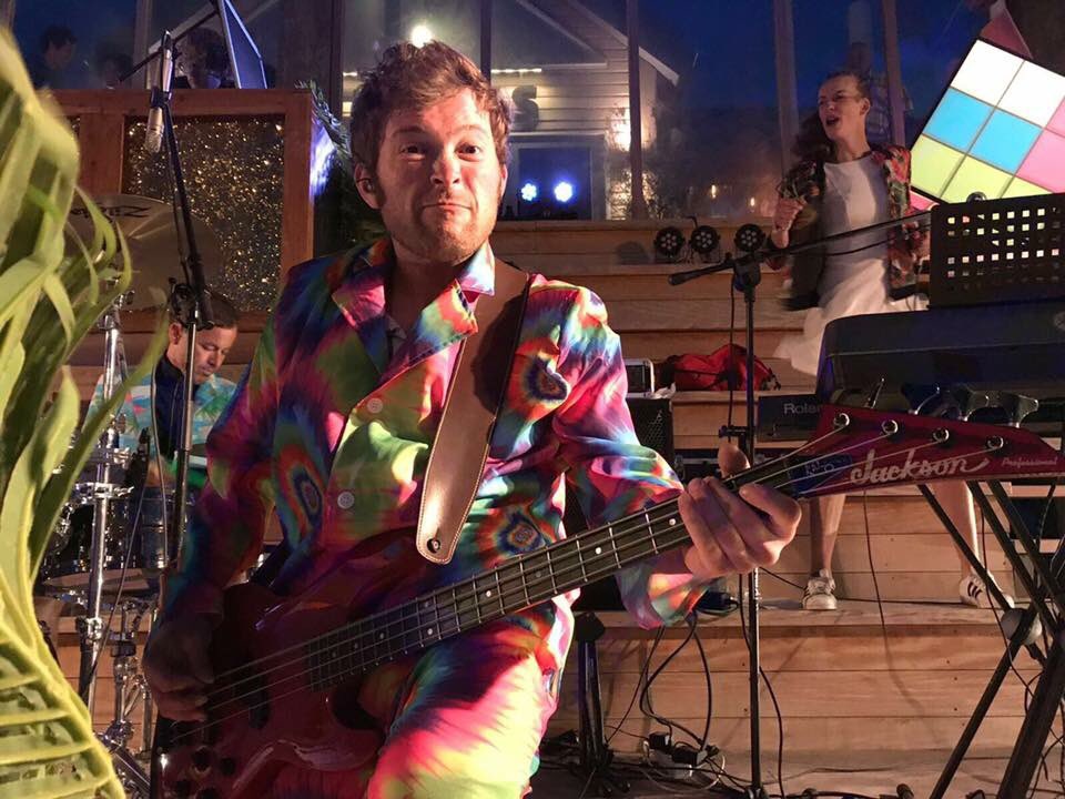 BadhuysVlieland's tweet photo. Zaterdag de voetjes van de vloer! #vuurtorenloop #vlieland #lighthouse #strandpaviljoen #badhuys #live #muziek ๐ค๐นvanaf 22:00 uur de eilander band โLIGHTHOUSEโ https://t.co/hhT52YAHY3