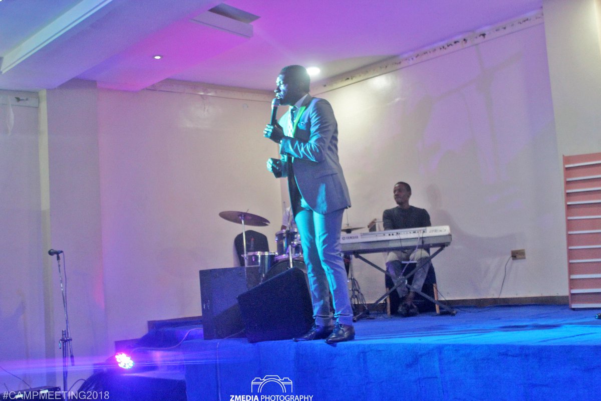 zhouseintl's tweet photo. #TALKSHOWSERVICE with @pastorchinedum at the camp meeting #ManifestationofTheSpirit was lit
📷: ZMedia Photography https://t.co/Q3WRuN2nG6
