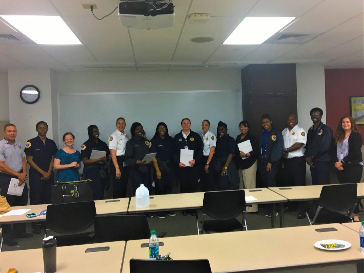 MiamiDadeFire's tweet image. #MDFR is proud to be the latest mentors for @BBBSMiami as a School to Work mentoring site. MDFR will give teens a glimpse of working in public safety and help them explore careers as first responders. #MDFRInTheCommunity 

📸: @BBBSMiami