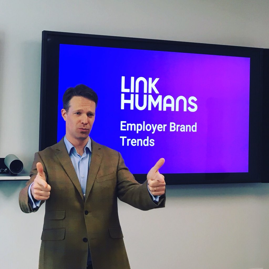 LinkHumans's tweet photo. Not one, but two thumbs up from @JorgenSundberg! 👍👍 The Employer Branding Academy with @UniversumGlobal kicked off in style yesterday, hosted by @facebook👏😎 Check out the R2D2-ish robot cleaner on our Instagram! 🤖 https://t.co/Rpg6o4IIEG #employerbranding #WisdomWednesday https://t.co/ToGOCNytYE