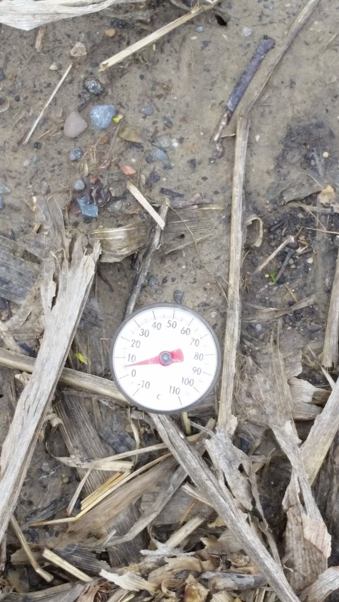 SCSAgronomy's tweet photo. If you look at the calendar you might get the idea we are off to a late start, soil temp says otherwise, we have accumulated no usable heat,  corn/soy need 10C start, corn seed in the bag still has100% yield potential, relax for a few more days https://t.co/ygj36EAugv