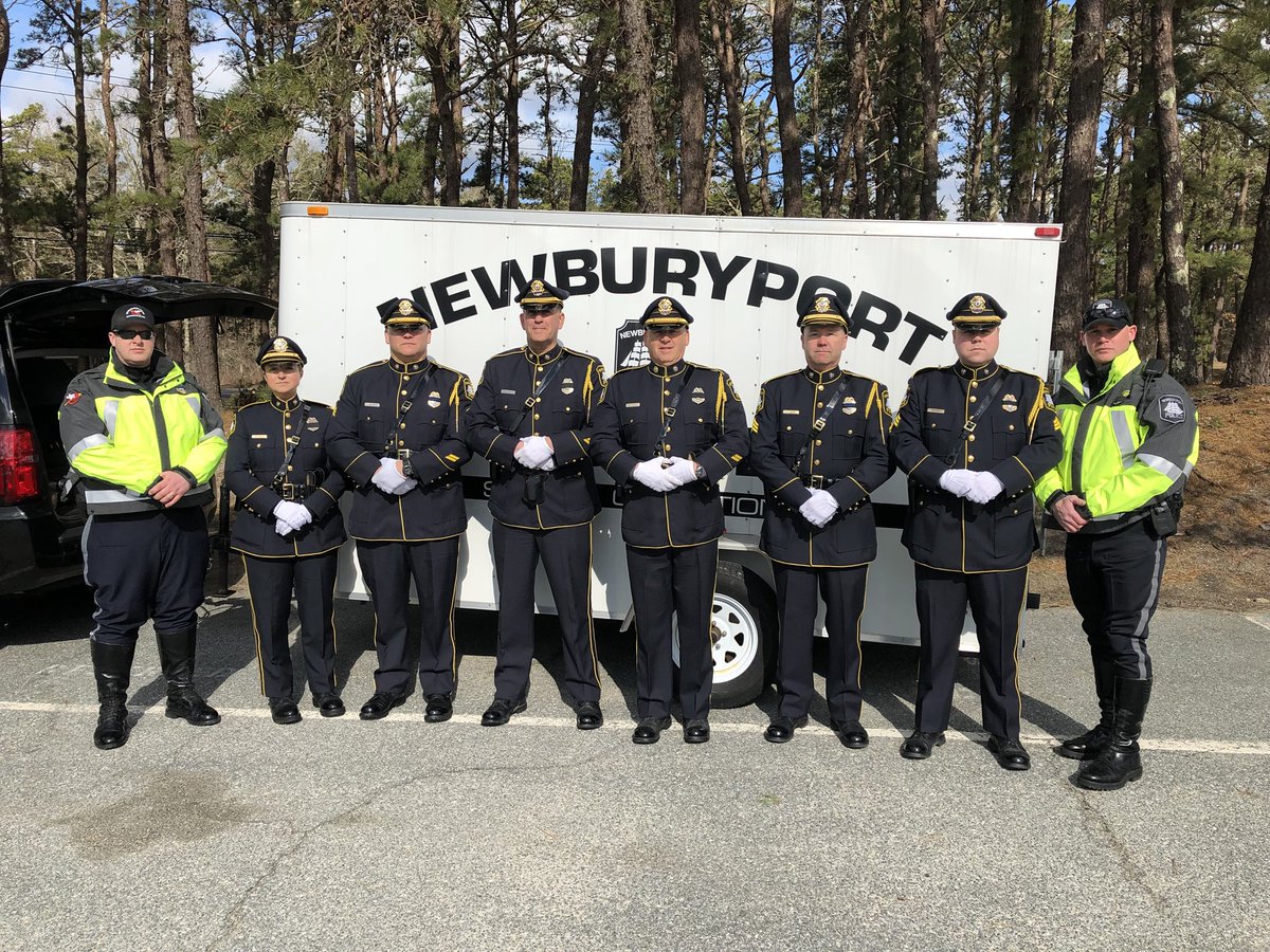 NewburyportPD's tweet photo. #NbptPD Motor Unit and Honor Guard preparing to honor @yarmouthpolice K-9 Officer Sean Gannon. Thank you for your service sir. #RestInPeace via @LtSimonsNPD https://t.co/jLLSEIg5z8