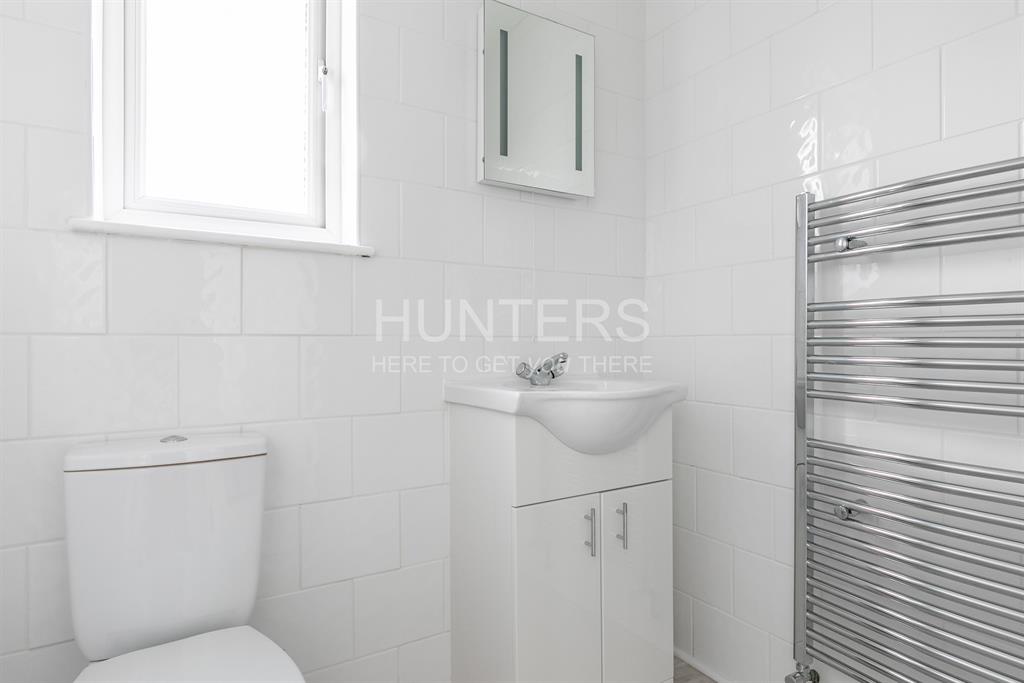 HuntersW9's tweet photo. Looking for a flat to rent in #W3? 
We would like to offer you a superb #NewlyRefurbished #2DoubleBedroom #apartment located minutes from #Acton. 
 
Give us a call today on 02074314777 to register your interest.
Alternatively send us an email westhampsteadlettings@hunters.com https://t.co/7LY0wF8nM7