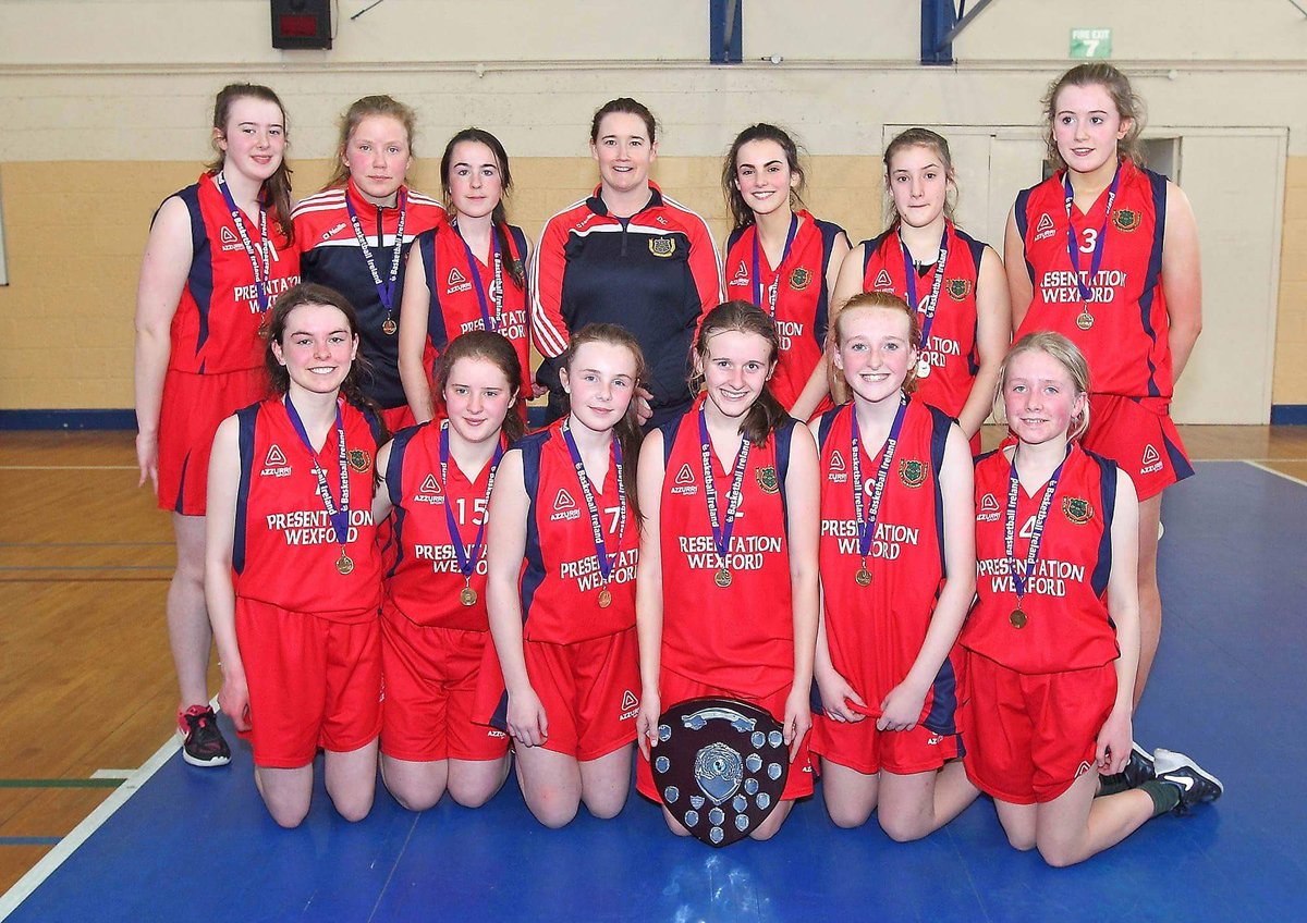 PresWexBasket's tweet photo. U15 South East League match tonight in New Ross versus Sparks! 7.30 throw in. Great preparation ahead of All Ireland Playoffs next week in Charleville. #RedAndNavy 🔵🔴🏀 https://t.co/Ii8HKTJhBN