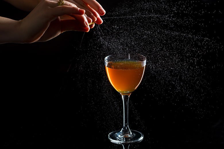 punch_drink's tweet photo. Bartender Selma Slabiak makes a case for this "messed-up Manhattan." https://t.co/1gVHjjT3sb https://t.co/pEDE4eNnTZ