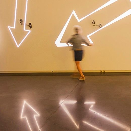 jenlewin's tweet photo. Right this way // Light this way
#PleaseTouchTheArt #JenLewinStudio #InteractiveArt https://t.co/NLzCyAizEu