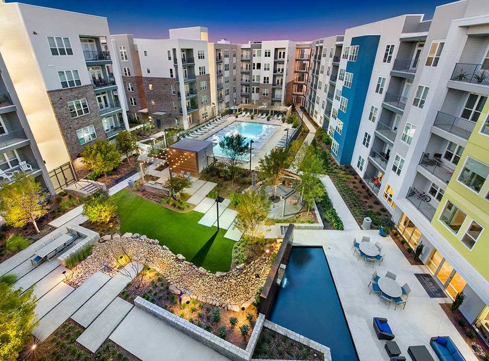 BaytreeLand's tweet photo. #throwback A stunning courtyard we completed in Atlanta
#hardscape #irrigation #landscaping #atlanta #baytreelandscape https://t.co/z2ir7NxK1s