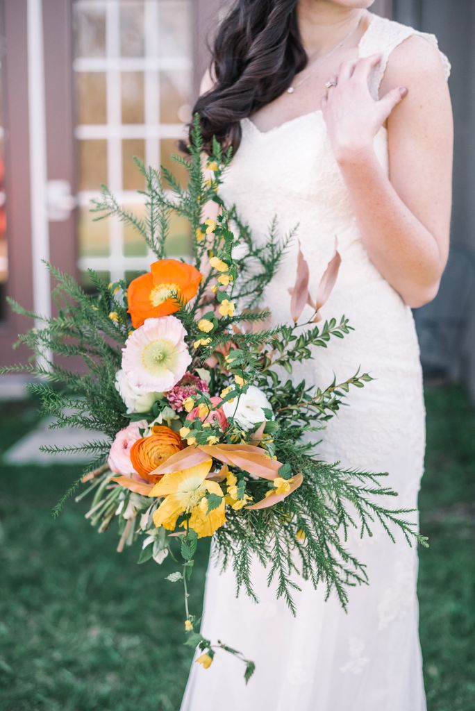 cedarandlimeco's tweet photo. This is one of my all time favorite bouquets. The colors in it are so vibrant and the textural greens were the perfect compliment to the bold blooms! https://t.co/NPtuXzqHa7