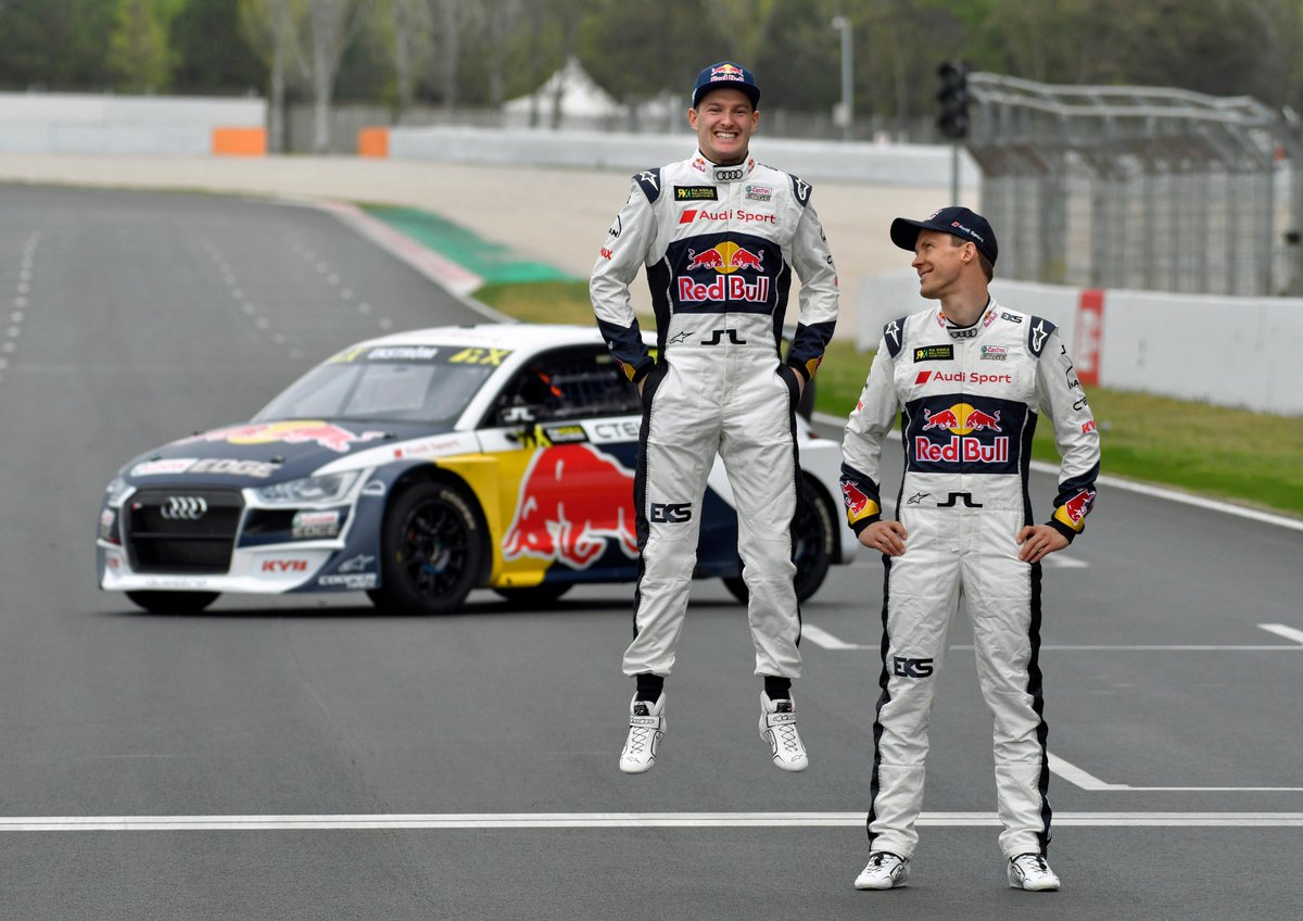 EKSRX's tweet photo. What's happening here? Caption this!
#EKSRX #AudiSport #PaddockFun #WorldRX #CatalunyaRX #captioncontest #UpInTheAir https://t.co/EGfJcBLYUG