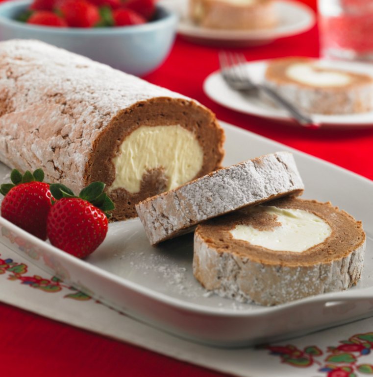 Nothing tops off a nice luncheon for friends or family like a lovely, light #chocolate #cake roll with a sweet #cream cheese ﬁlling! #dessert #roll #chocolatedessert
bit.ly/2HctZDh