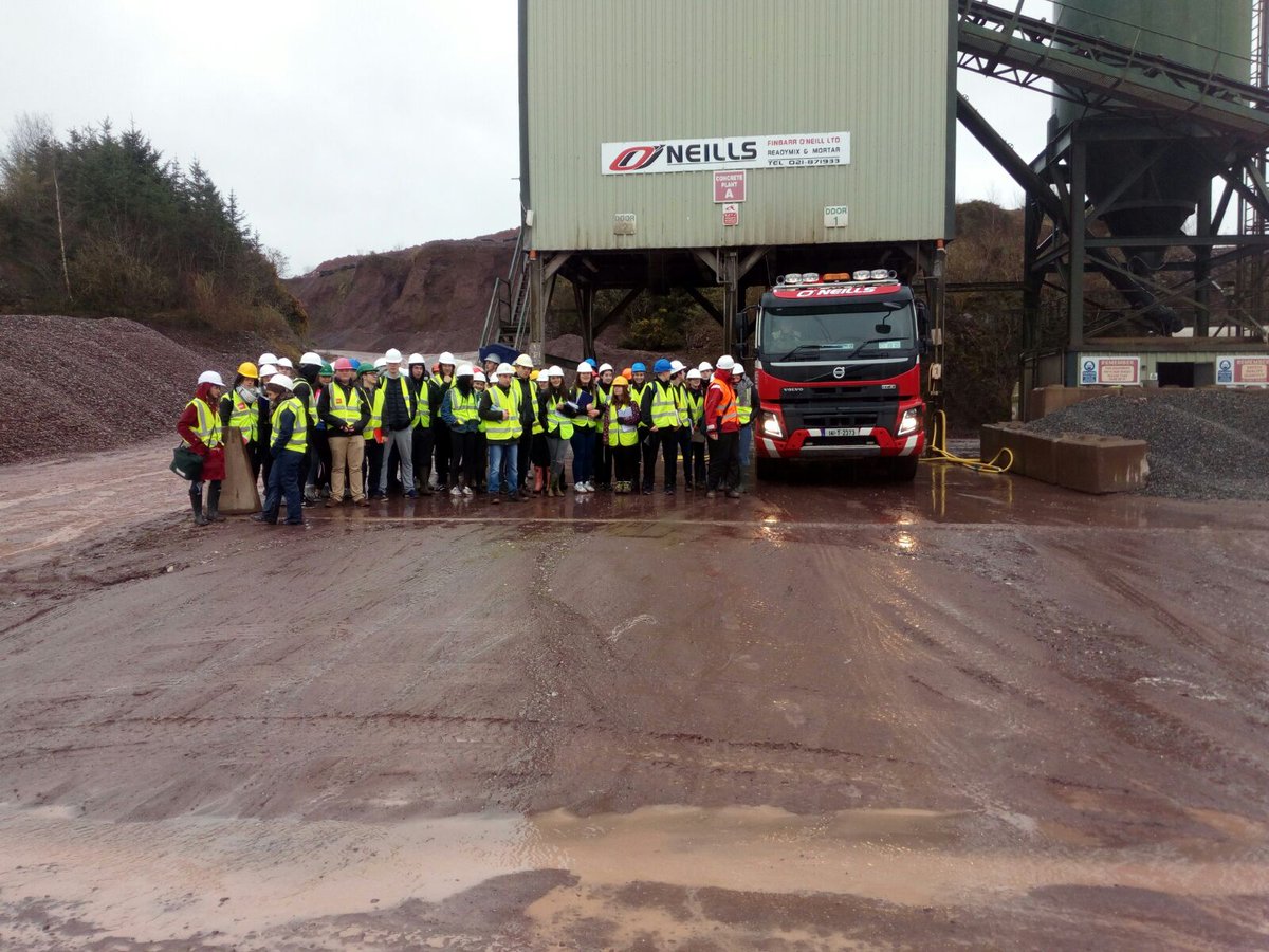 FinbarrONeills's tweet photo. A group of  geology students from UCC recently visited our quarry in Clashanure, Ovens. #geologyrocks #rocklove #trucklove #puntastic https://t.co/dHWCgjbhbU