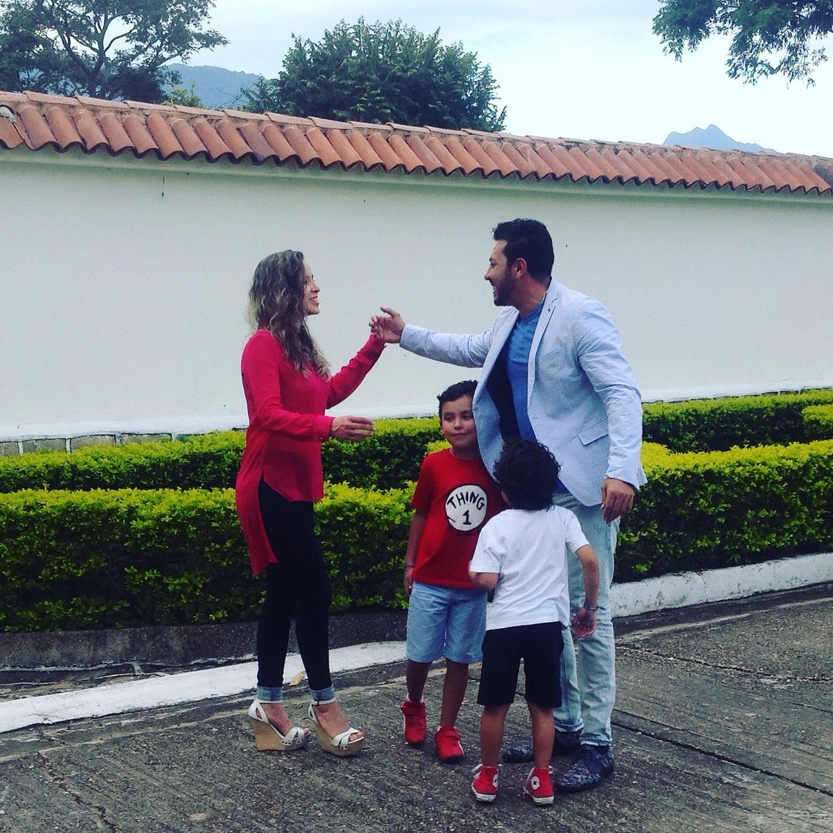 #AquiEstare.... Como siempre a tu lado#RikabanddeMarioMolinares #worldmanagerMiryamMotta  #southamericamanagerJohnSanabria