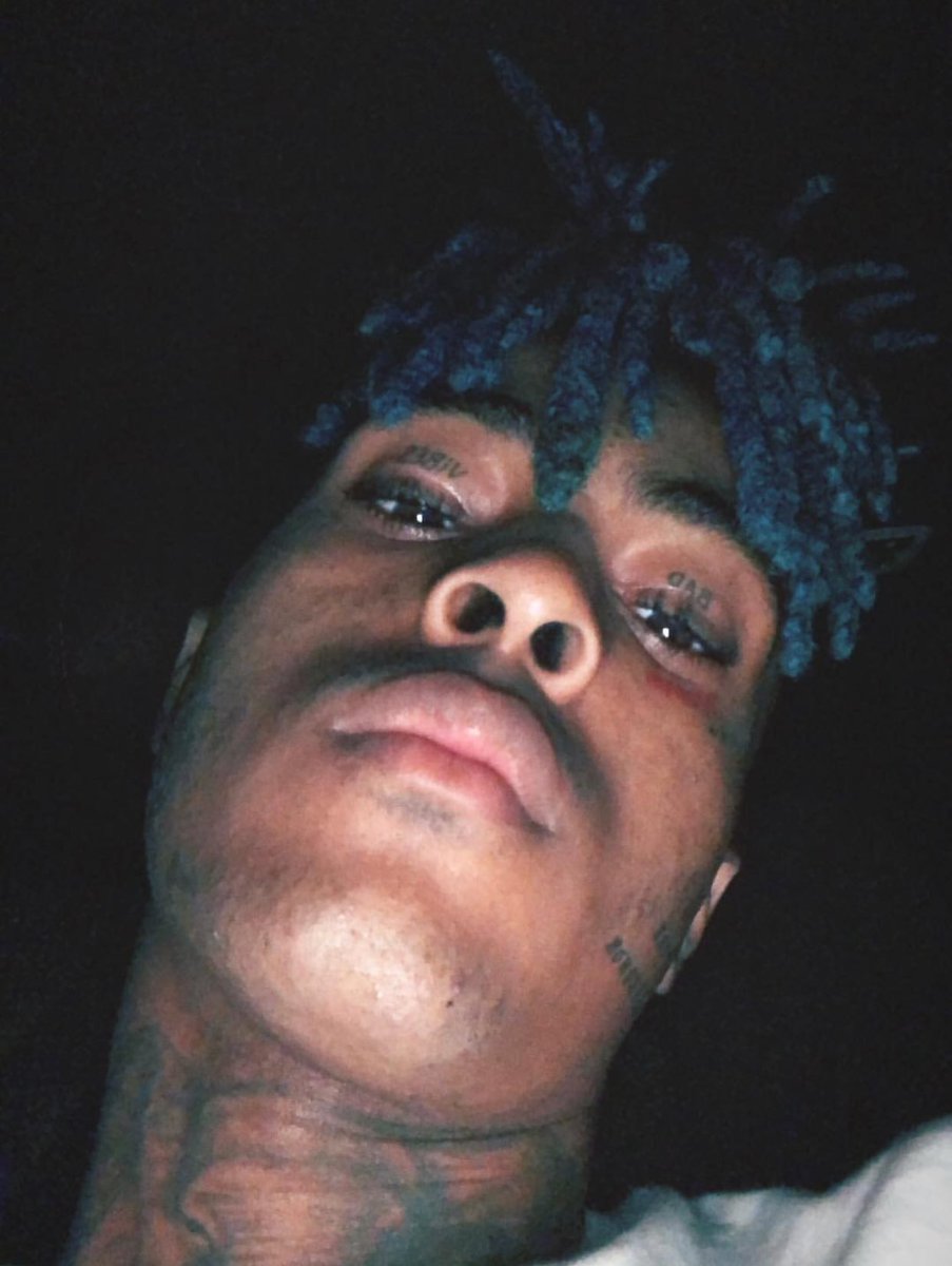 gekyumex's tweet photo. this photo makes me happy, sorry #xxxtentacion https://t.co/RMiJ2b6K24