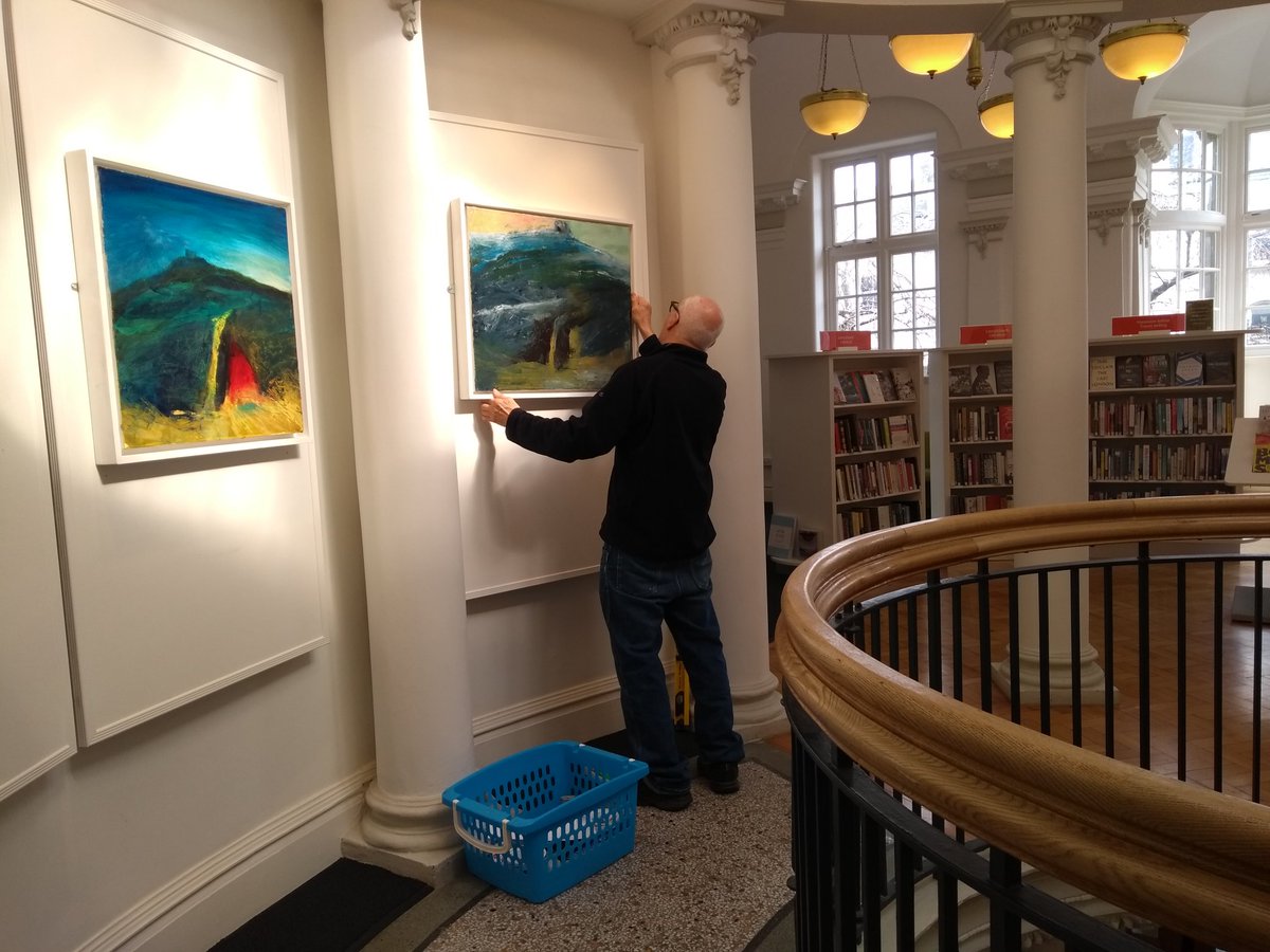 With artist, David Thomas, picturewales.net.  Hanging work inspired by #Welsh #landscape in #Llandudno.  #oilpainting #welshlandscape #WALES #CCBC