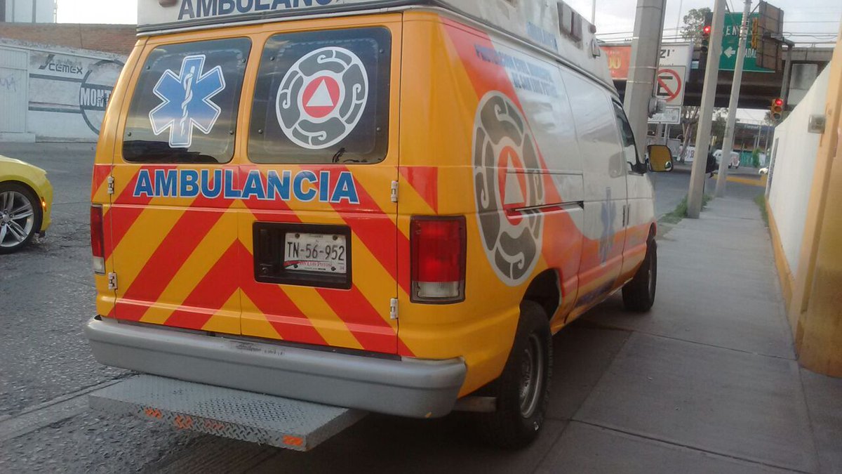 Buenos dias

Siempre es tener el privilegio de trabajar con el corazón en la mano la vida es única